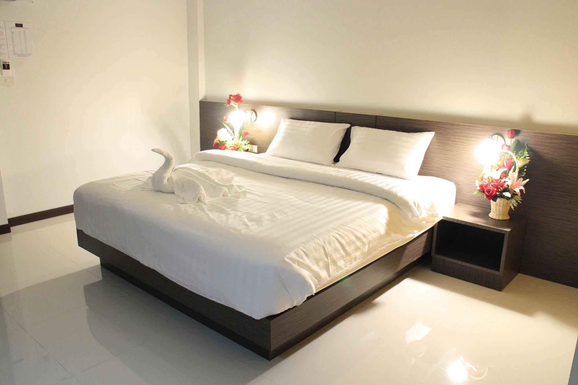 The Siri Place Udon Thani Esterno foto